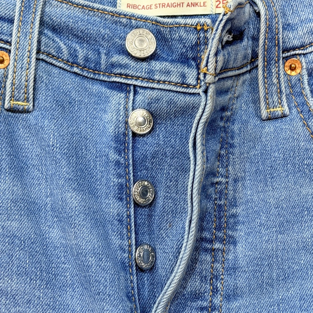 Levi's Raw Hem Ribcage Straight Jeans S40197 Women's Size 25x27 Distressed - Picture 5 of 9